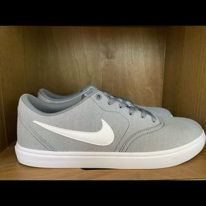 Nike SB Check Solar Canvas (Mens Size 11)